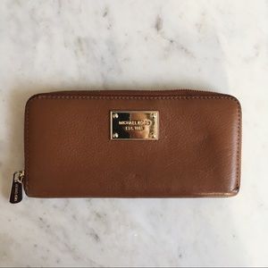 Camel Michael Kors Wallet